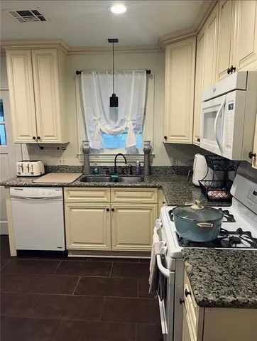 $1,700 | 969 Athania Parkway, Metairie, LA 70001