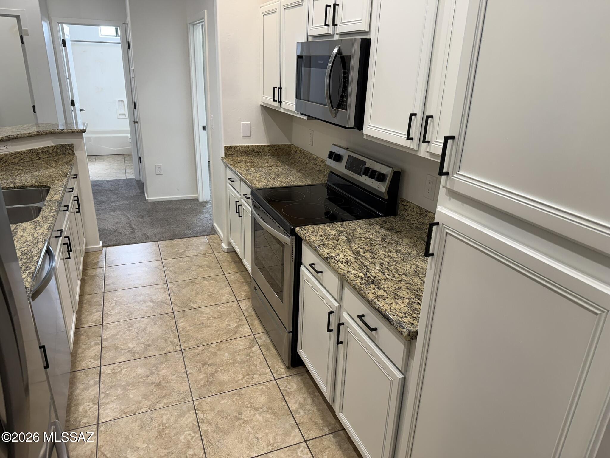 2028 East River Road, Unit 203 Tucson, AZ 85718 - Photo 10 of 36