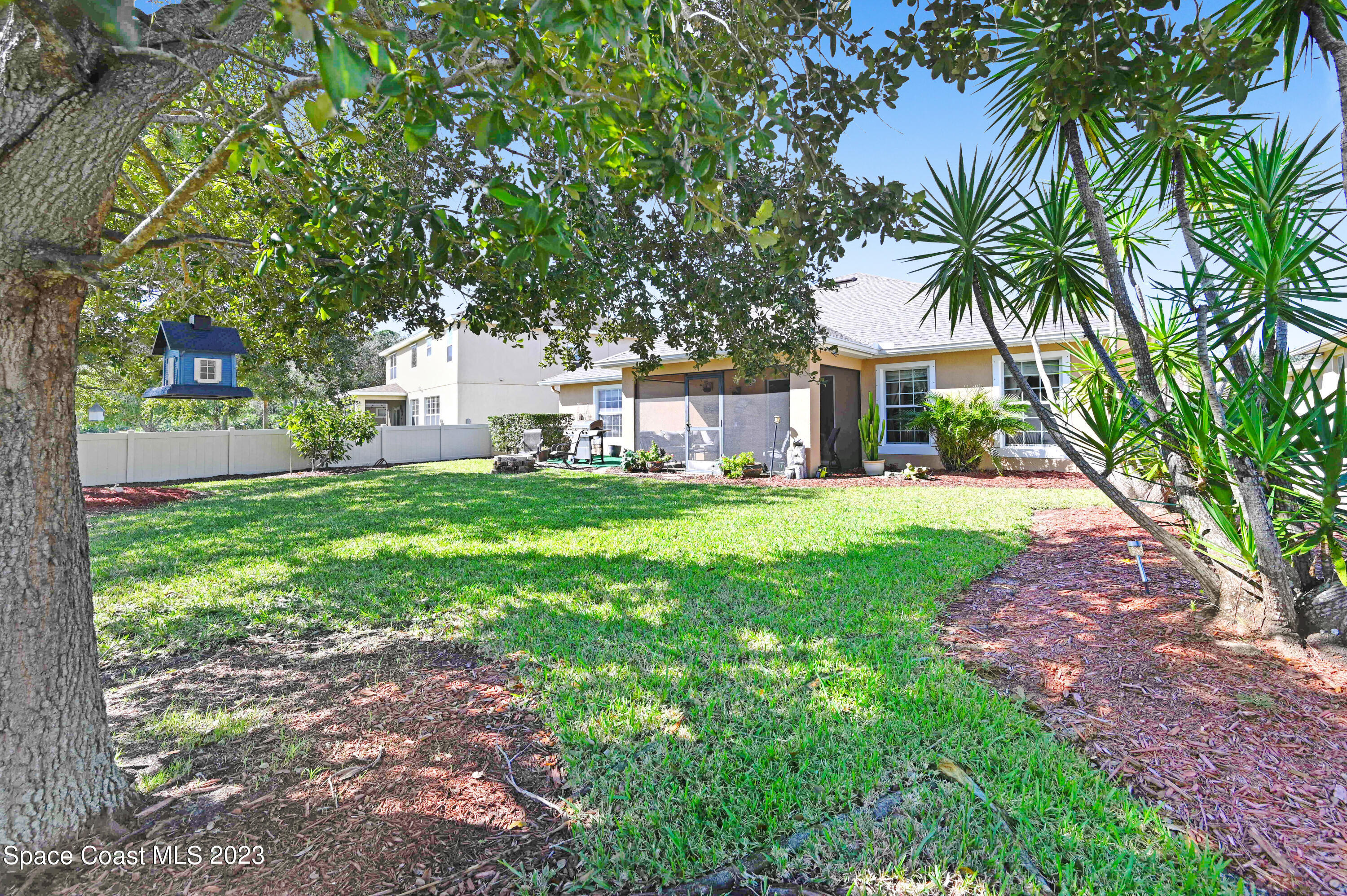 306 Abernathy Circle Palm Bay, FL 32909 - Photo 17 of 38 Backyard