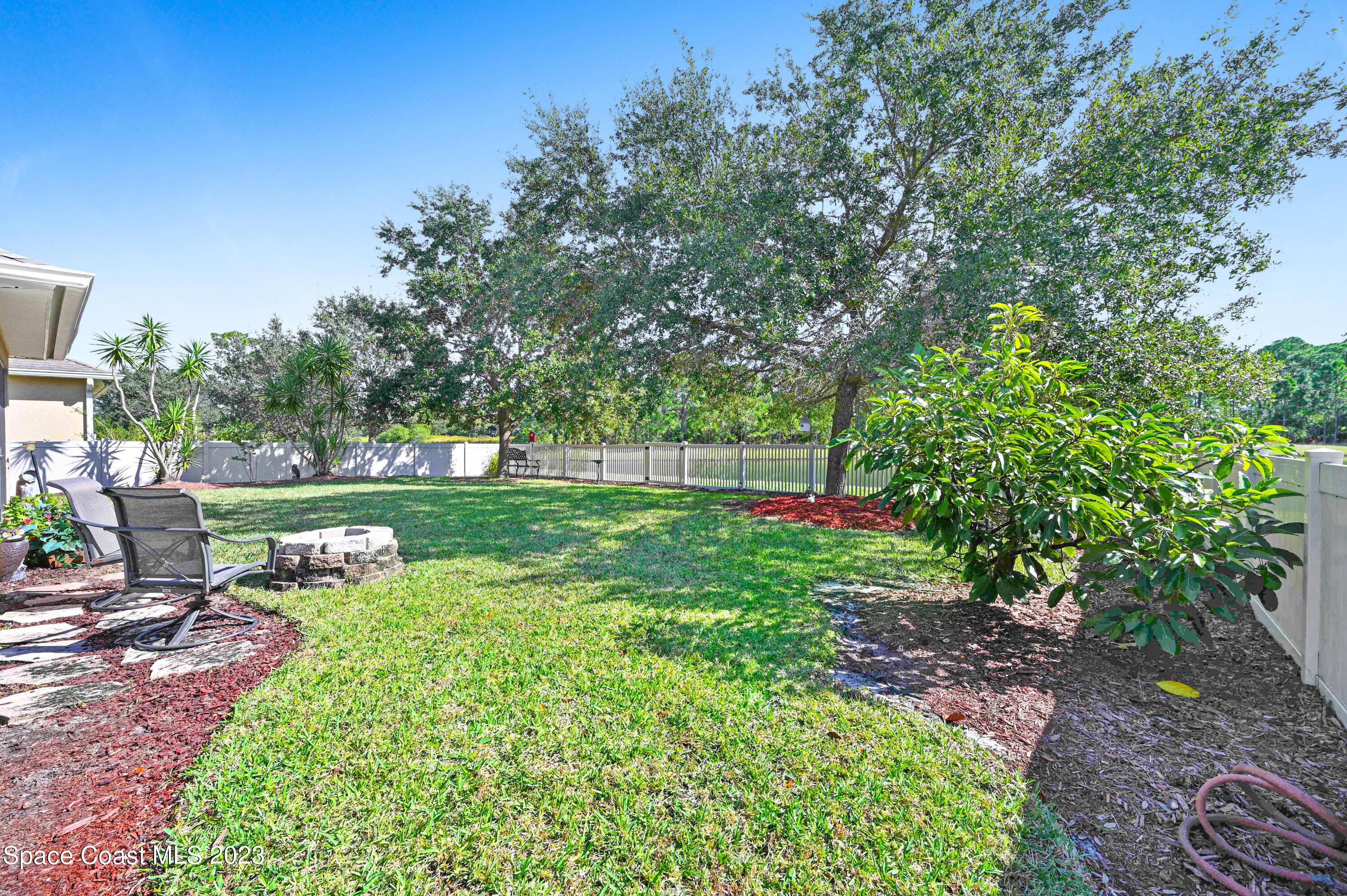 306 Abernathy Circle Palm Bay, FL 32909 - Photo 28 of 38 Backyard