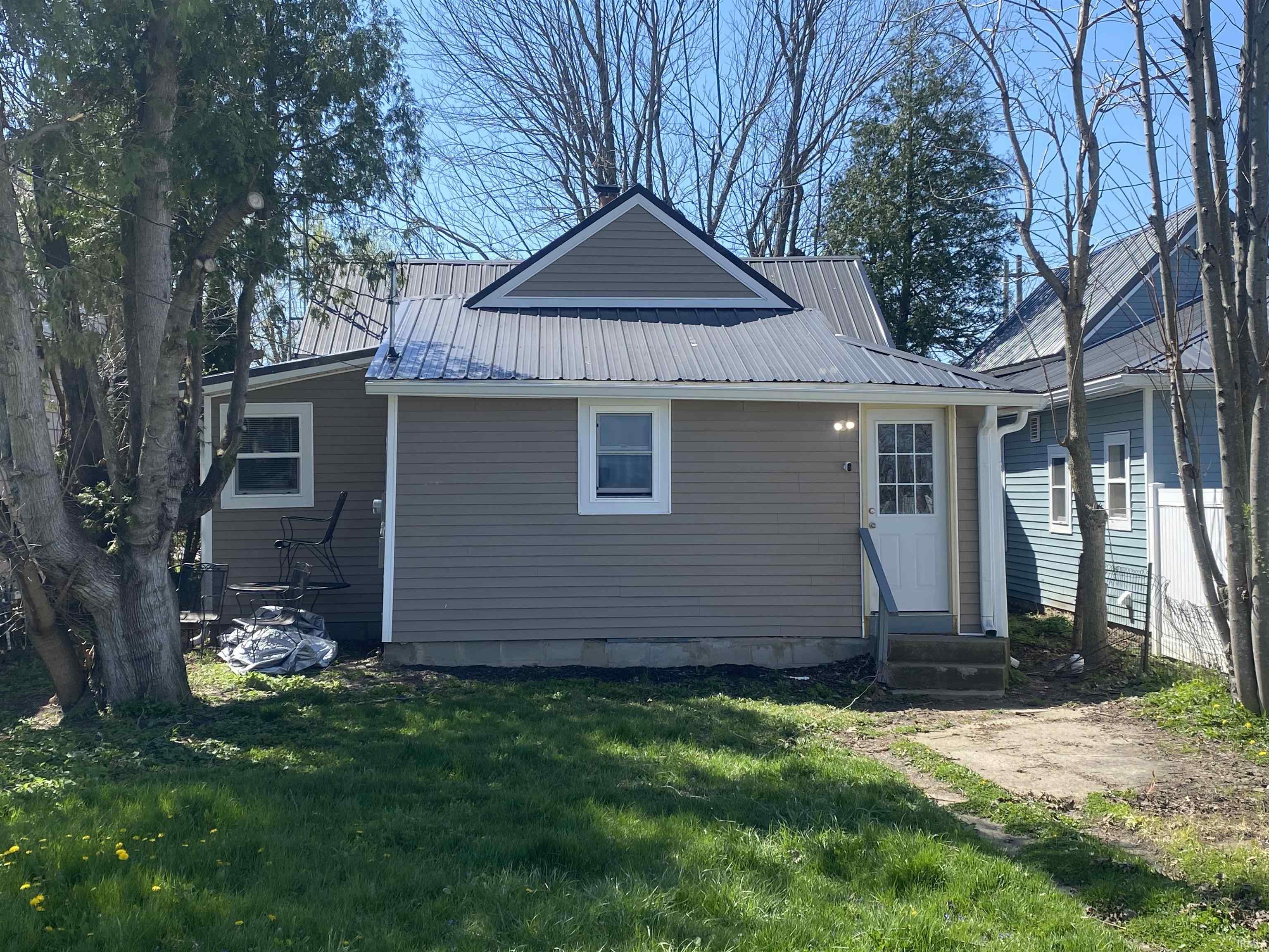 208 West Jay Street Dunkirk, IN 47336 - Photo 14 of 14