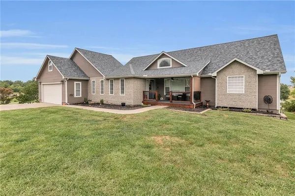 $470,000 | 1306 Shirkey Avenue, Richmond, MO 64085