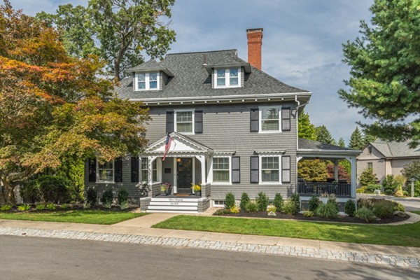 15 Glengarry Road Winchester, MA 01890 - Photo 1 of 30 Gallery Image 1