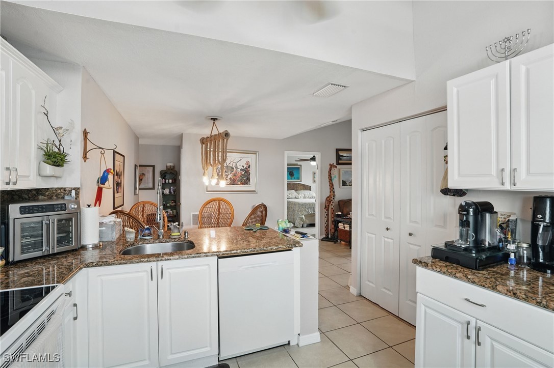 3421 Winkler Avenue, Unit 402 Fort Myers, FL 33916 - Photo 8 of 28