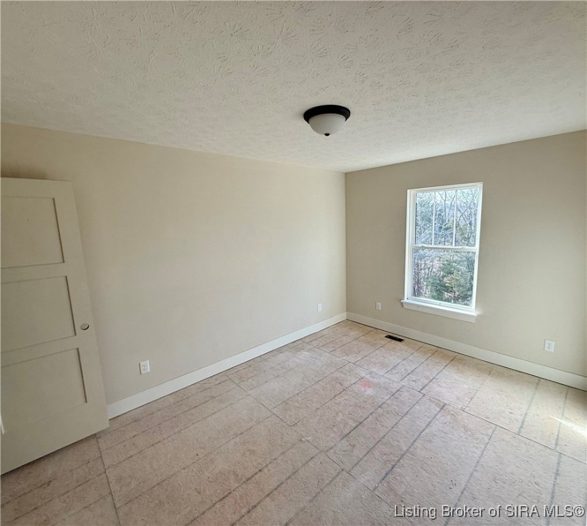 8024 Hudson Lane Georgetown, IN 47122 - Photo 7 of 13