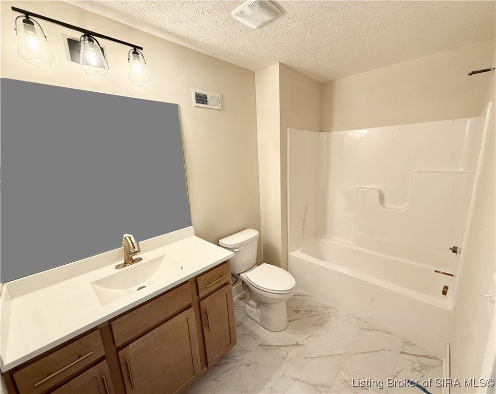 8024 Hudson Lane Georgetown, IN 47122 - Photo 8 of 13