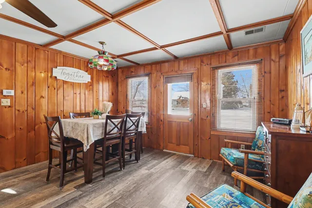 $575,000 | 11637 Algonquin Drive, Pinckney, MI 48169