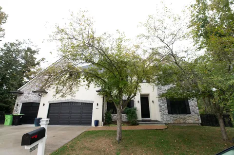 $475,000 | 6461 Blue Heron Pointe Drive, Waterford, WI 53185