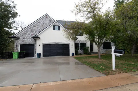 $475,000 | 6461 Blue Heron Pointe Drive, Waterford, WI 53185