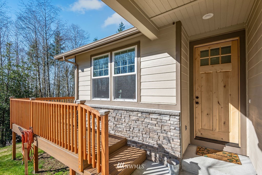 1724 Bodine Extension Road Kelso, WA 98626 - Photo 4 of 20 Gallery Image 4