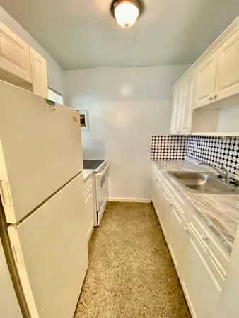 $1,695 | 415 6th Avenue North, Unit 419, Lake Worth Beach, FL 33460