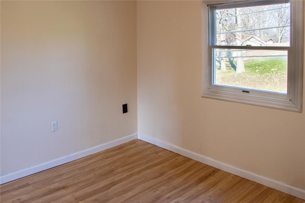 1378 Robbins Station Road Irwin, PA 15642 - Photo 37 of 46