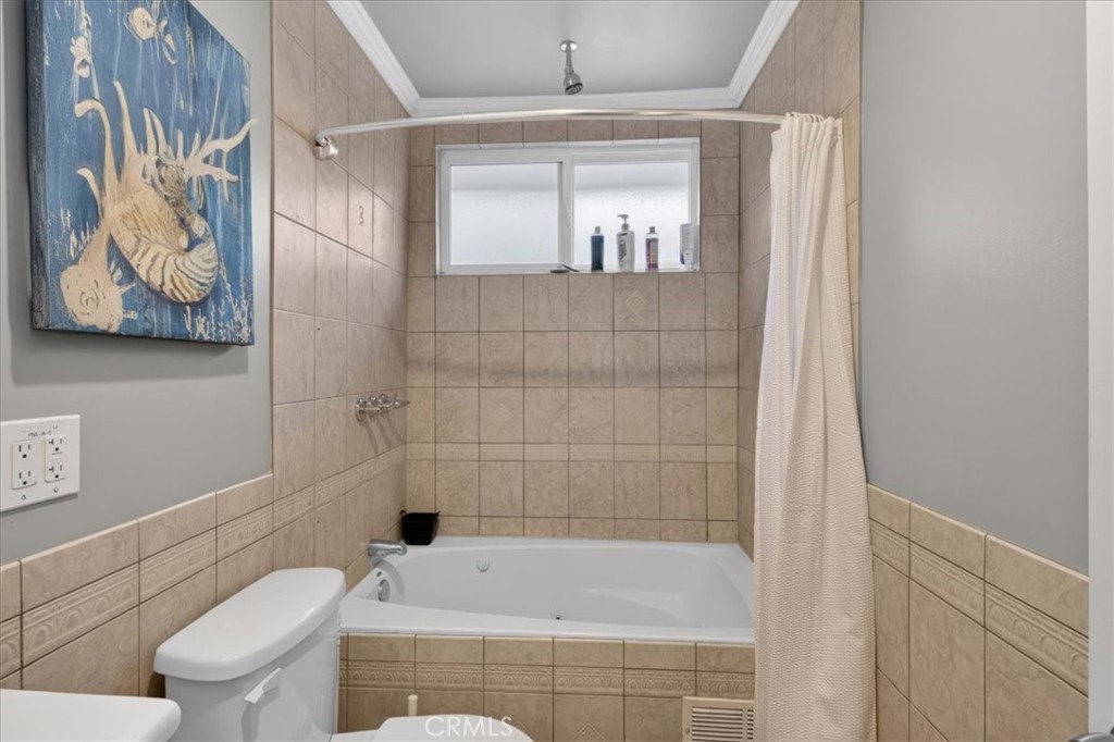 22942 Sunset Crossing Road Diamond Bar, CA 91765 - Photo 17 of 44