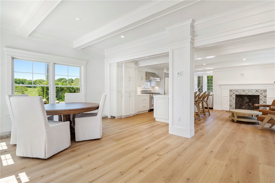 17 East Hills Road Westerly, RI 02891 - Photo 14 of 34