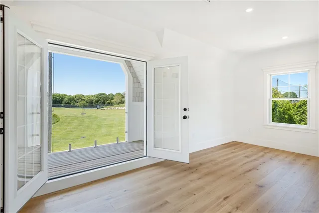 $3,575,000 | 17 East Hills Road, Westerly, RI 02891