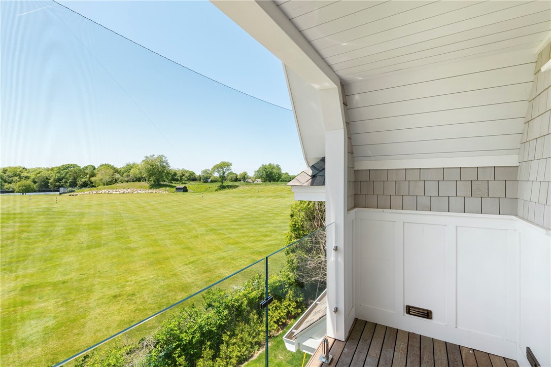 17 East Hills Road Westerly, RI 02891 - Photo 24 of 34