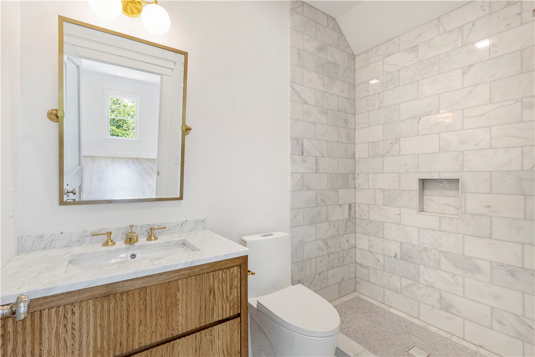 17 East Hills Road Westerly, RI 02891 - Photo 26 of 34