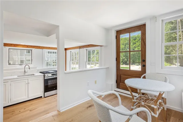 $3,575,000 | 17 East Hills Road, Westerly, RI 02891