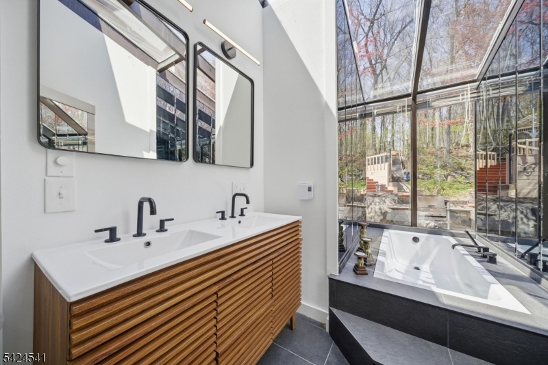 7 Pathfinder Trail Wharton, NJ 07885 - Photo 20 of 46 a bathroom with a sink and a bathtub