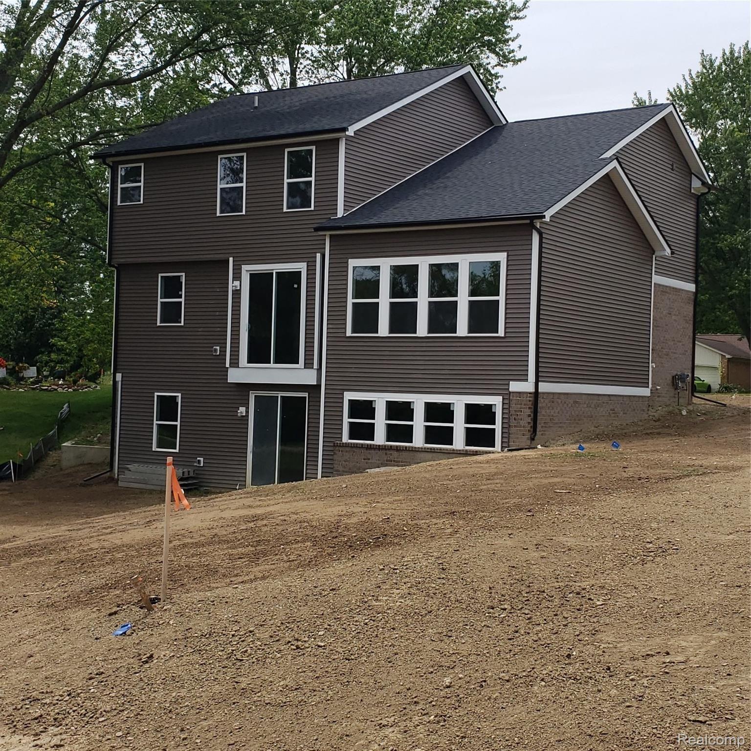 17310 Wayne Road Livonia, MI 48152 - Photo 44 of 47 45.jpg