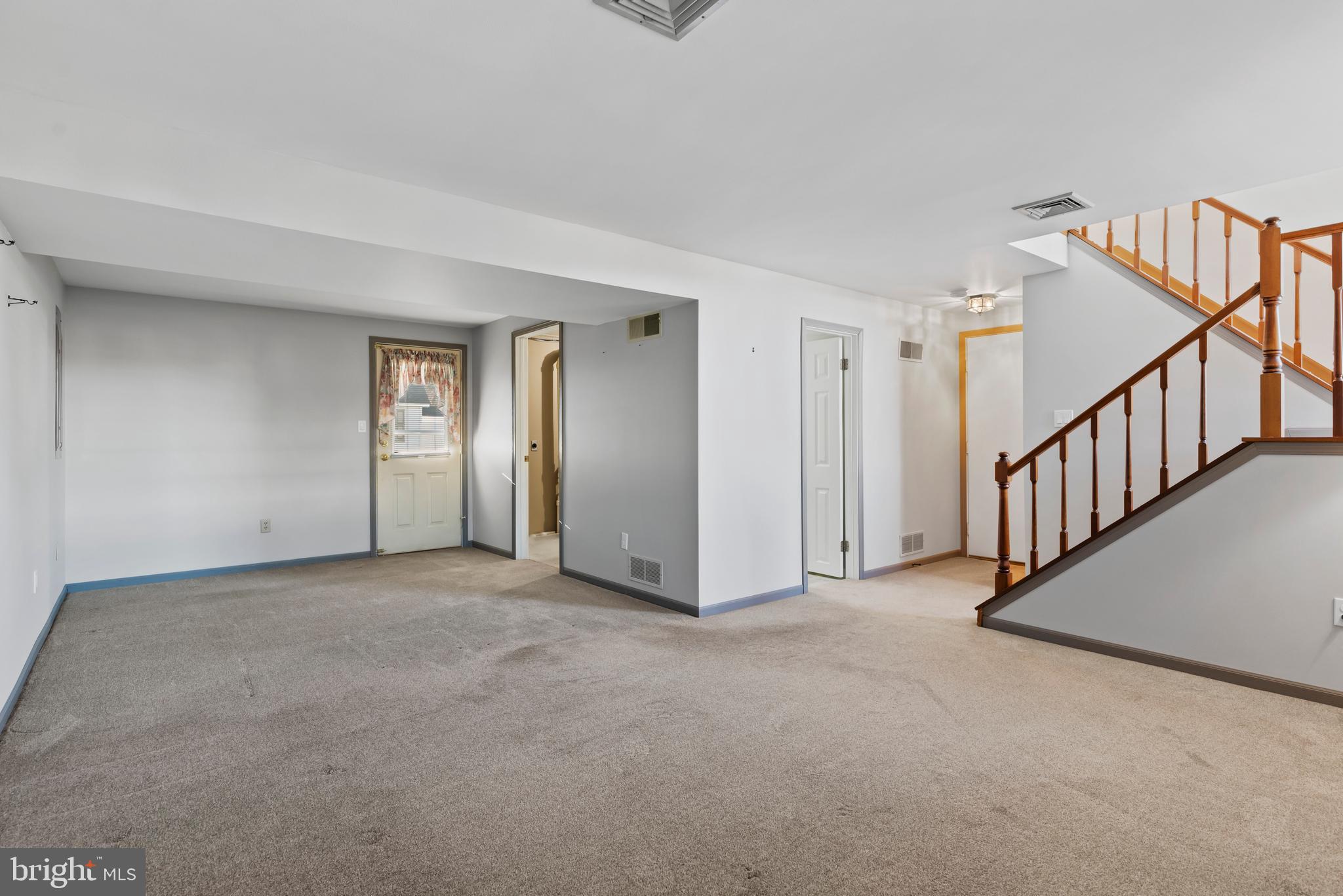 110 Litchfield Road Harrisburg, PA 17112 - Photo 22 of 38 Gallery Image 22