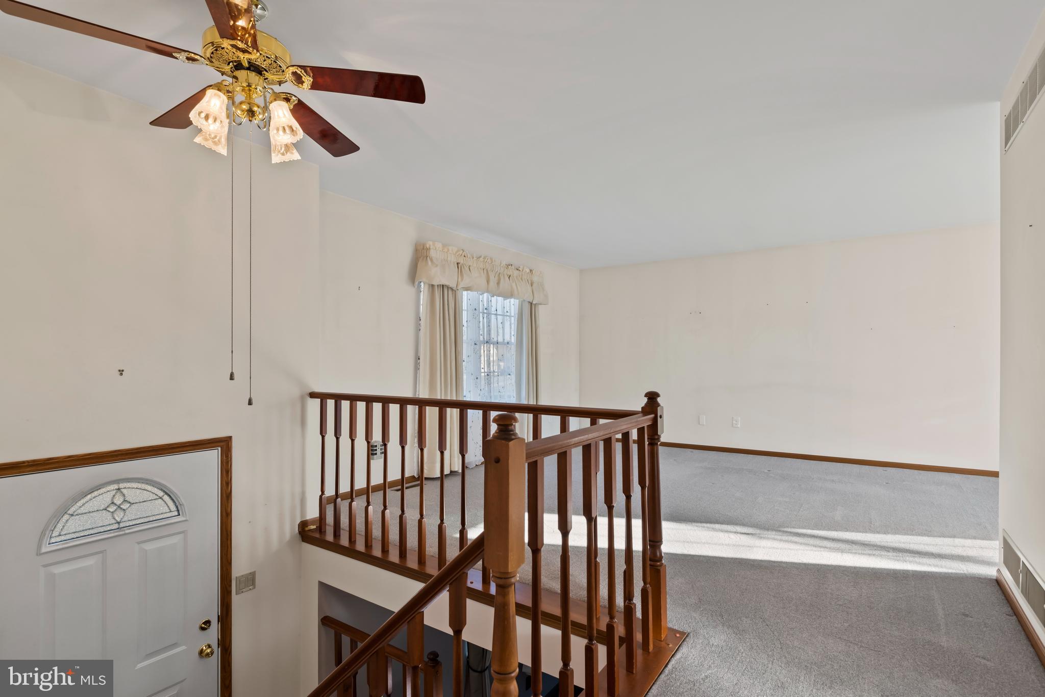 110 Litchfield Road Harrisburg, PA 17112 - Photo 5 of 38 Gallery Image 5