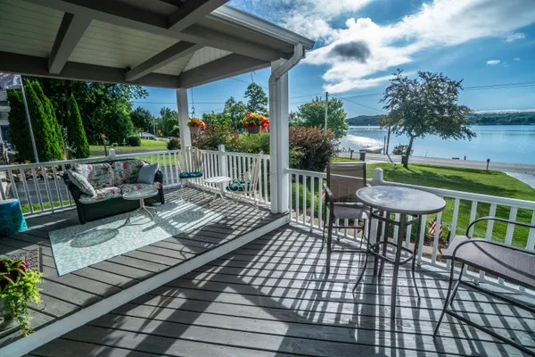 $974,900 | 4929 State Highway 144, Hartford, WI 53027