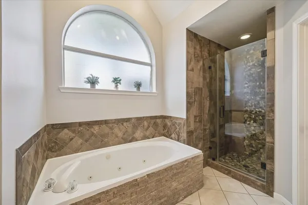 $365,000 | 17931 Silver Ash Lane, Houston, TX 77095