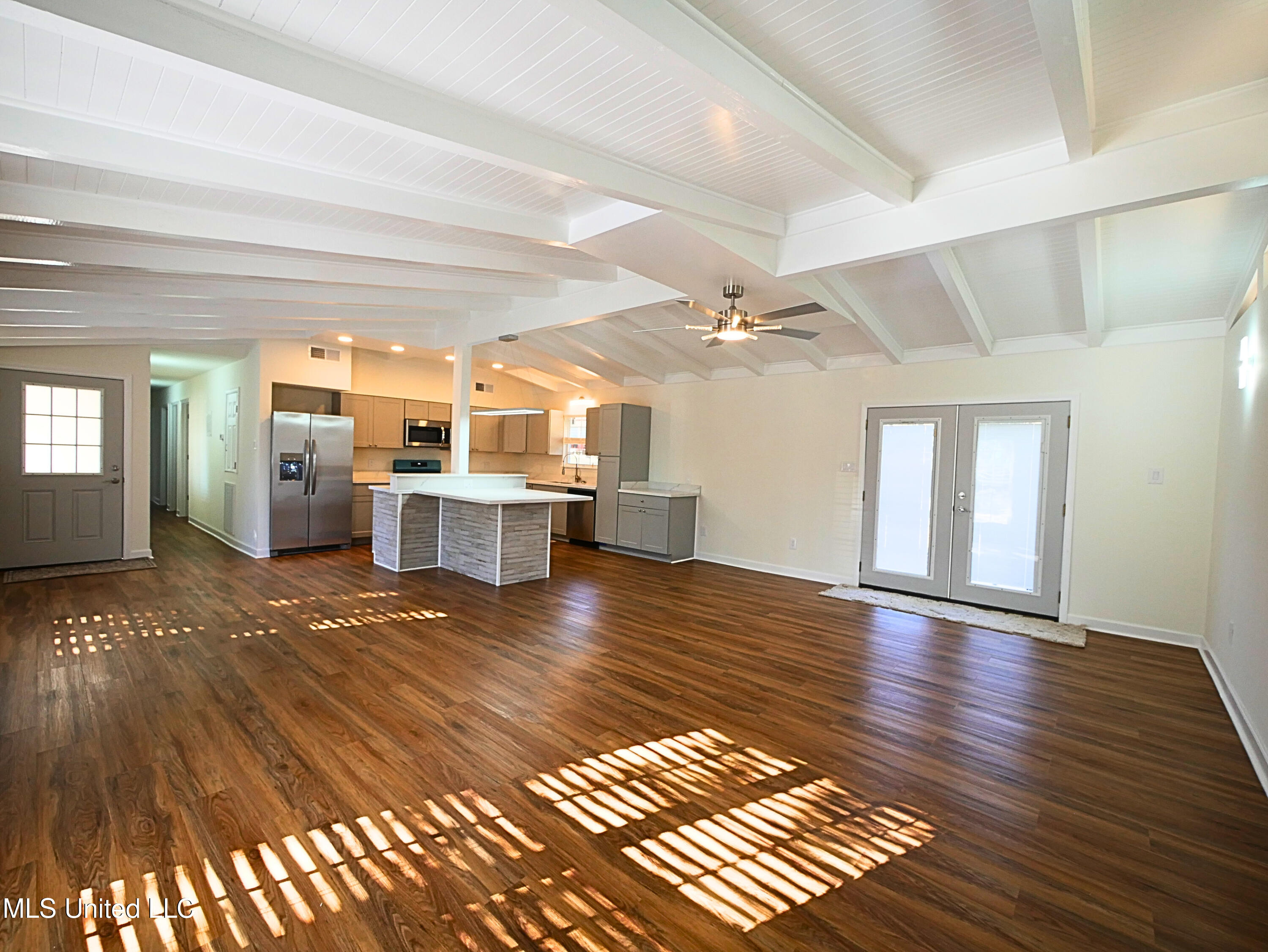 8820 Manoo Place Diamondhead, MS 39525 - Photo 12 of 30 P1120722 - Edited