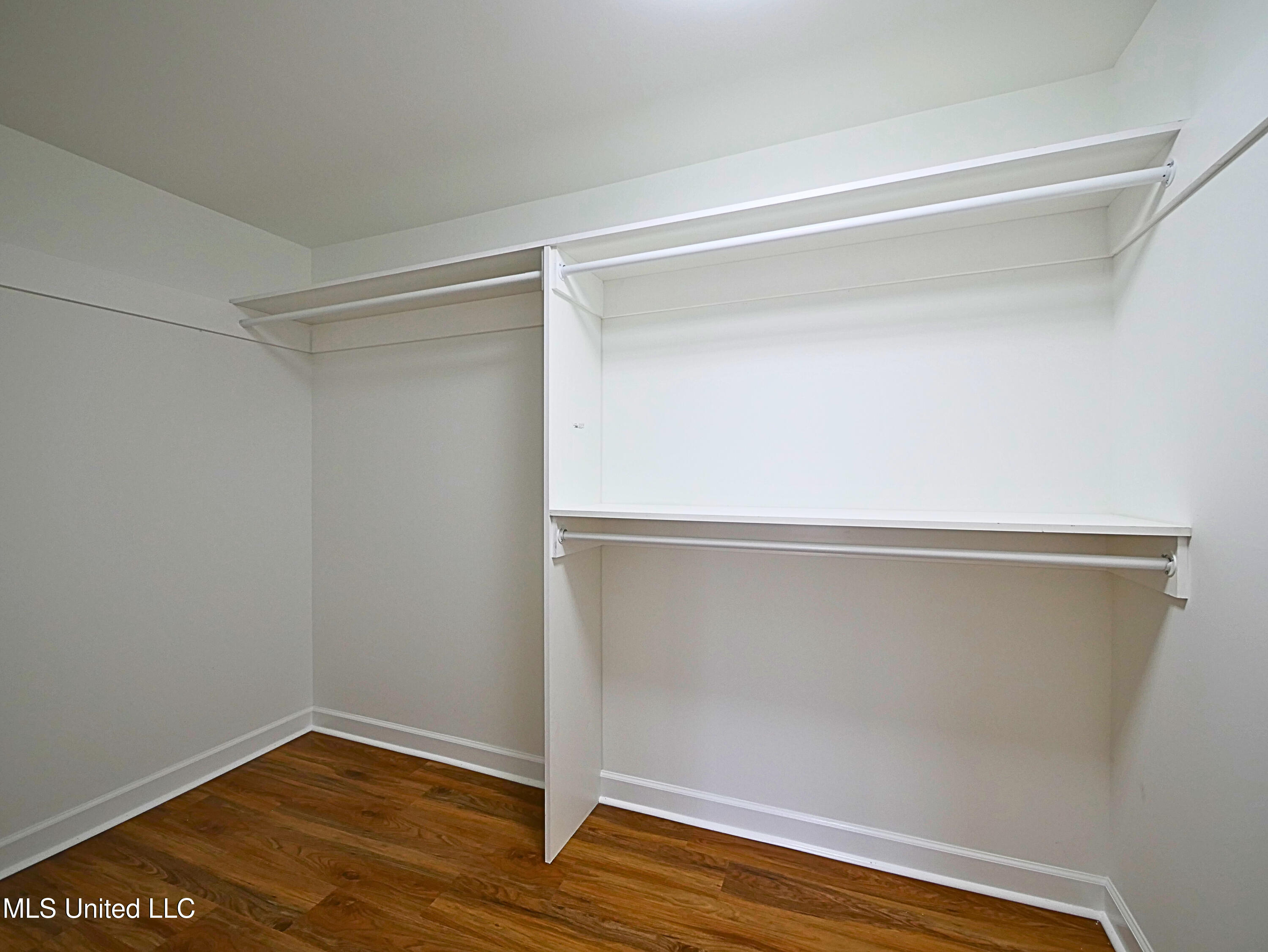 8820 Manoo Place Diamondhead, MS 39525 - Photo 20 of 28 P1120665 - Edited