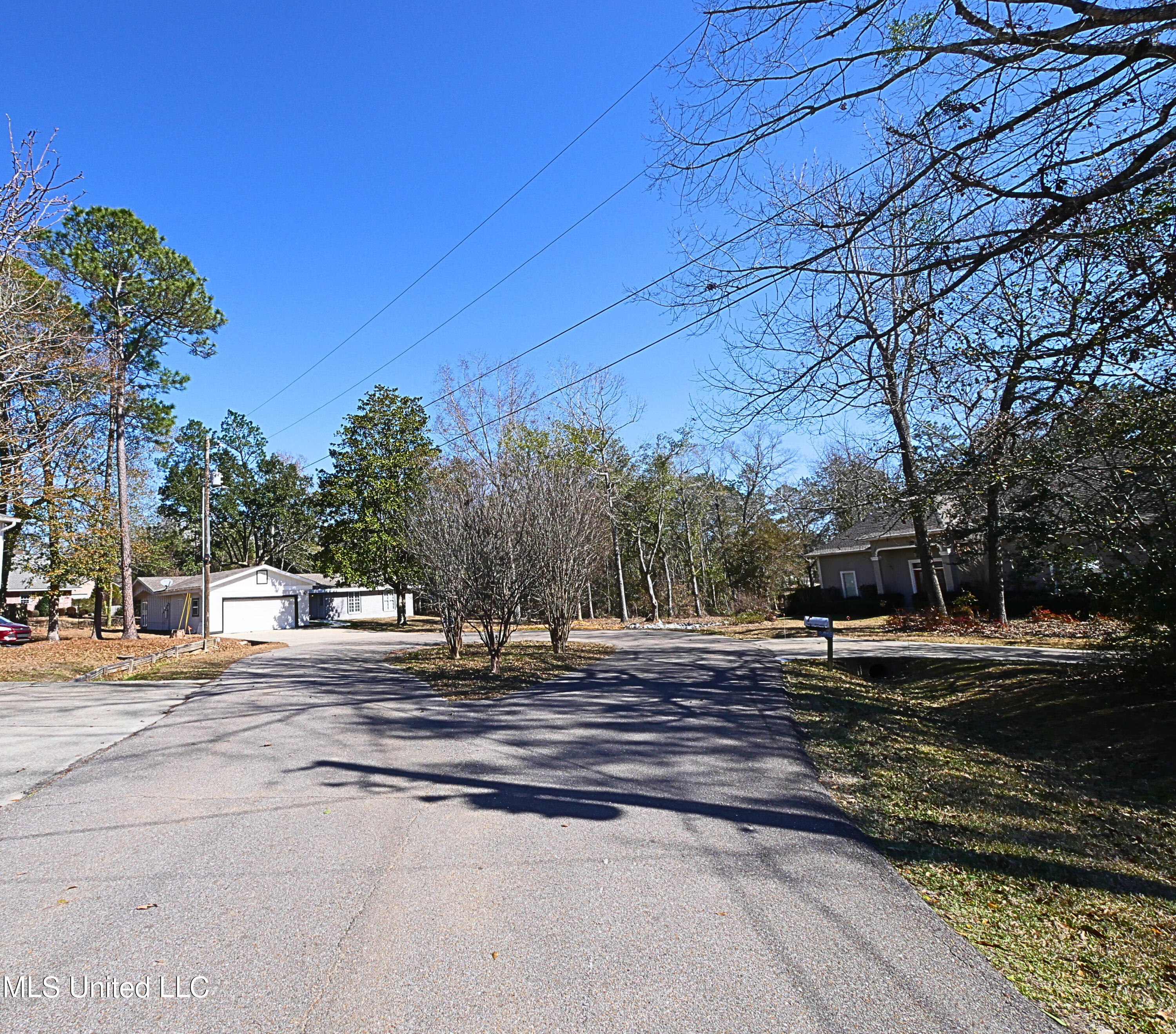8820 Manoo Place Diamondhead, MS 39525 - Photo 24 of 28 P1120688 - Edited