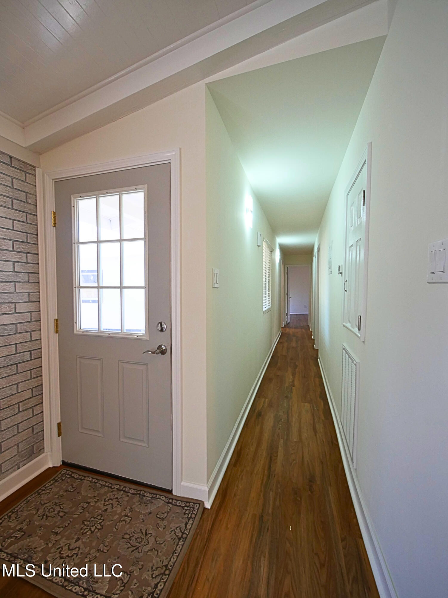 8820 Manoo Place Diamondhead, MS 39525 - Photo 4 of 28 P1120710 - Edited