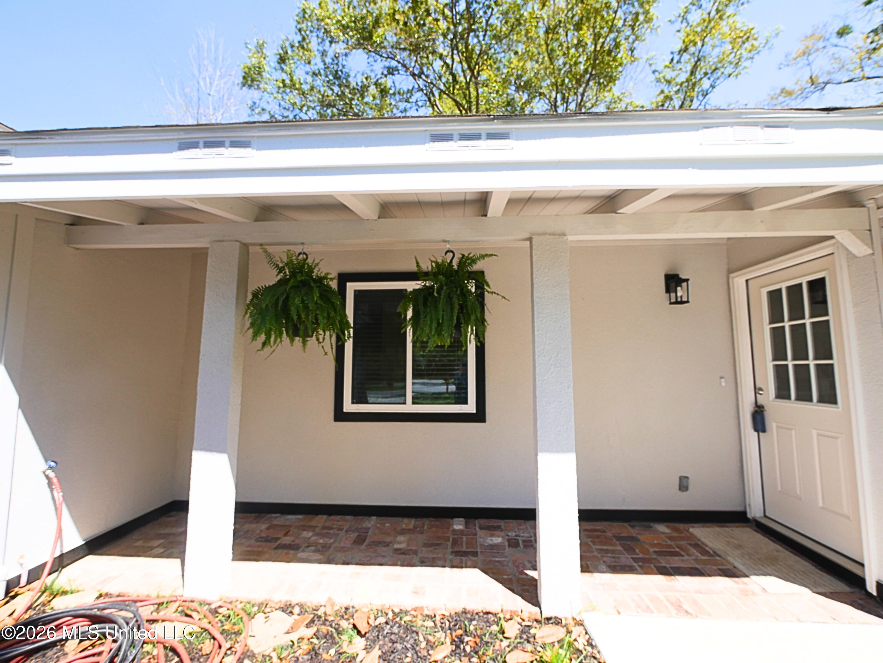 8820 Manoo Place Diamondhead, MS 39525 - Photo 5 of 30 P1120788 - Edited