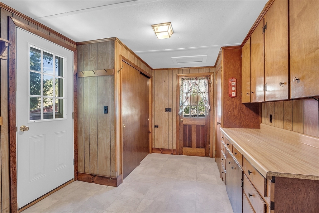 51 Mudnock Road Salisbury, MA 01952 - Photo 18 of 37