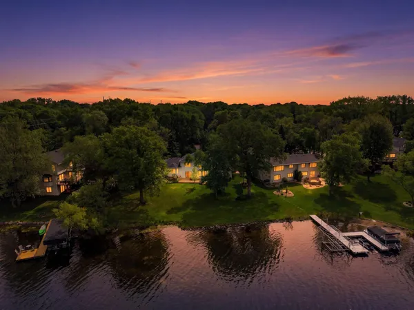 $585,000 | 7263 Pineview Lane North, Maple Grove, MN 55369