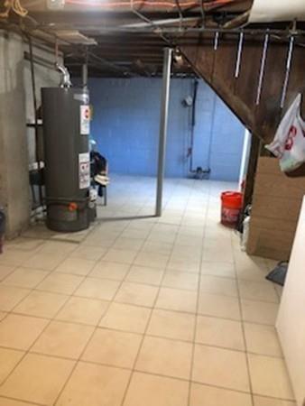 37 Balis Street Springfield, MA 01109 - Photo 14 of 18