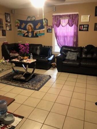 37 Balis Street Springfield, MA 01109 - Photo 5 of 18