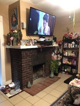 37 Balis Street Springfield, MA 01109 - Photo 6 of 18