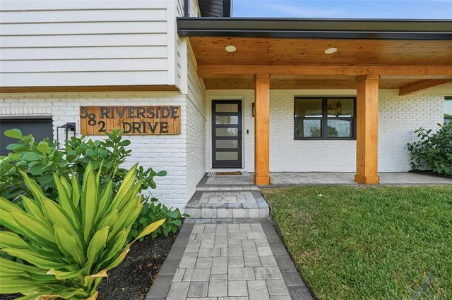 $1,699,000 | 382 Riverside Drive, Ormond Beach, FL 32176