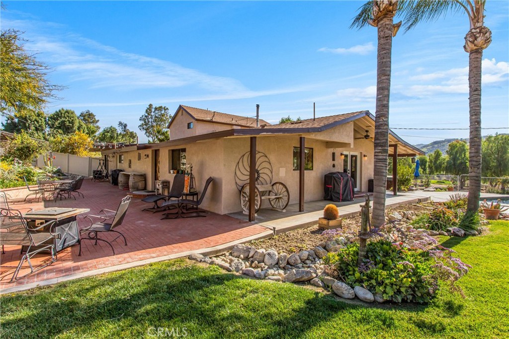 30260 San Timoteo Canyon Road Redlands, CA 92373 - Photo 7 of 66