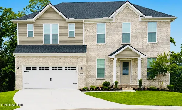 $719,900 | 11045 Hunters Knoll Lane, Knoxville, TN 37932