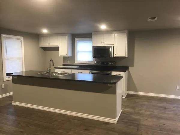 $1,695 | 1541 Ranger Highway, Weatherford, TX 76086