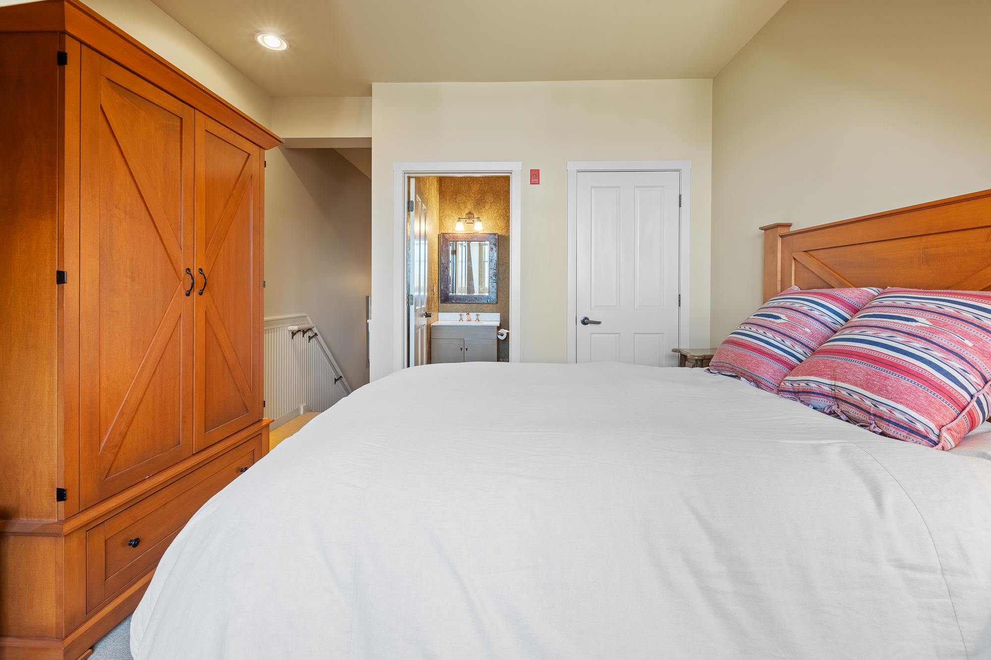 761 Stratton Mountain Road, Unit 423 Stratton, VT 05155 - Photo 5 of 20 Gallery Image 5