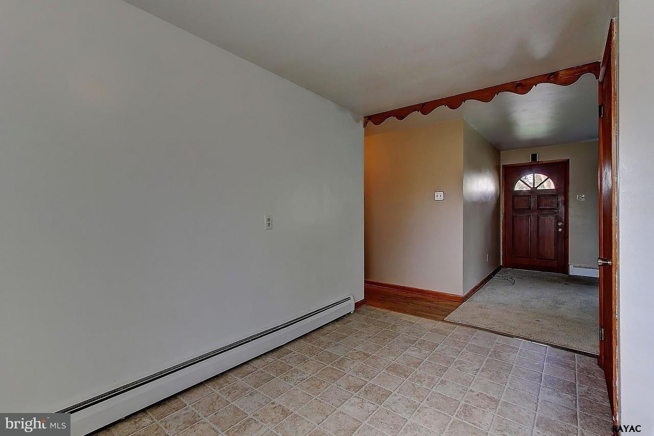 732 Terrace Road York, PA 17404 - Photo 5 of 13 an empty room with closet area