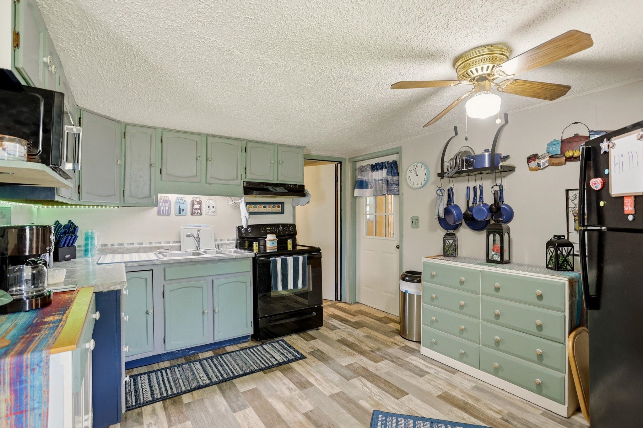 2080 South Sheridan Road Caro, MI 48723 - Photo 15 of 35