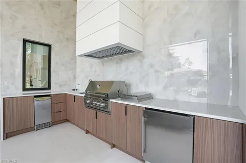 $3,995,900 | 13455 Pond Apple Drive East, Naples, FL 34119