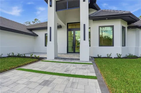 $3,995,900 | 13455 Pond Apple Drive East, Naples, FL 34119