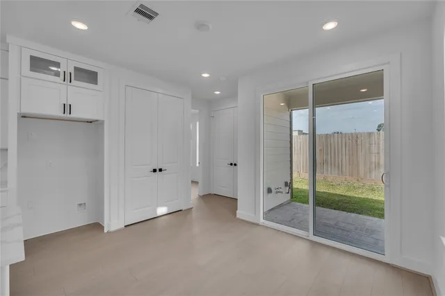 $3,100 | 4320 Avron Drive, Stafford, TX 77477