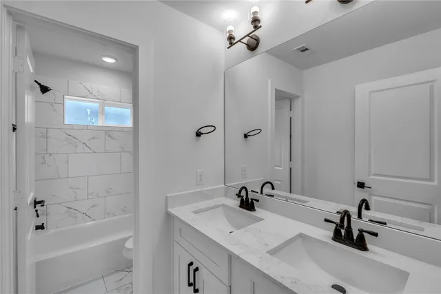 $3,100 | 4320 Avron Drive, Stafford, TX 77477