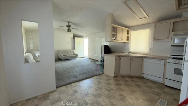 $479,999 | 18420 Decker Road, Perris, CA 92570